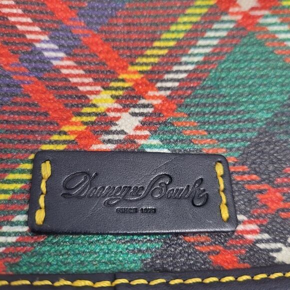 DOONEY & BOURKE red tartan plaid snap flap wristlet - Picture 3 of 8